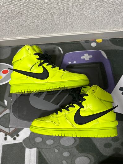 AMBUSH × NIKE DUNK HIGH "FLASH LIME"