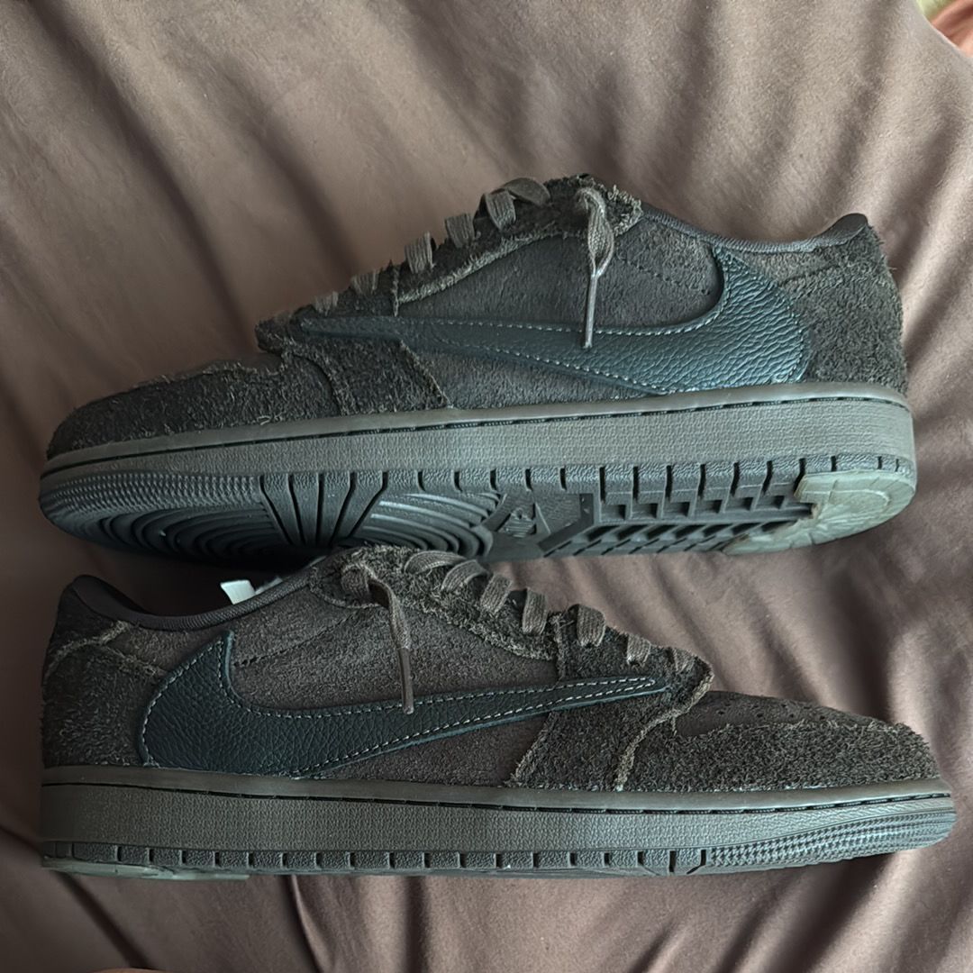 Travis Scott × Nike Air Jordan 1 Low OG SP "Velvet Brown and Dark Mocha"
