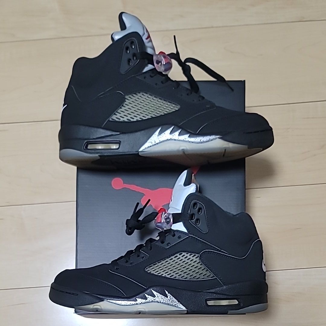 Nike Air Jordan 5 Retro OG "Black/Fire Red/Metallic Silver/White" (2016)