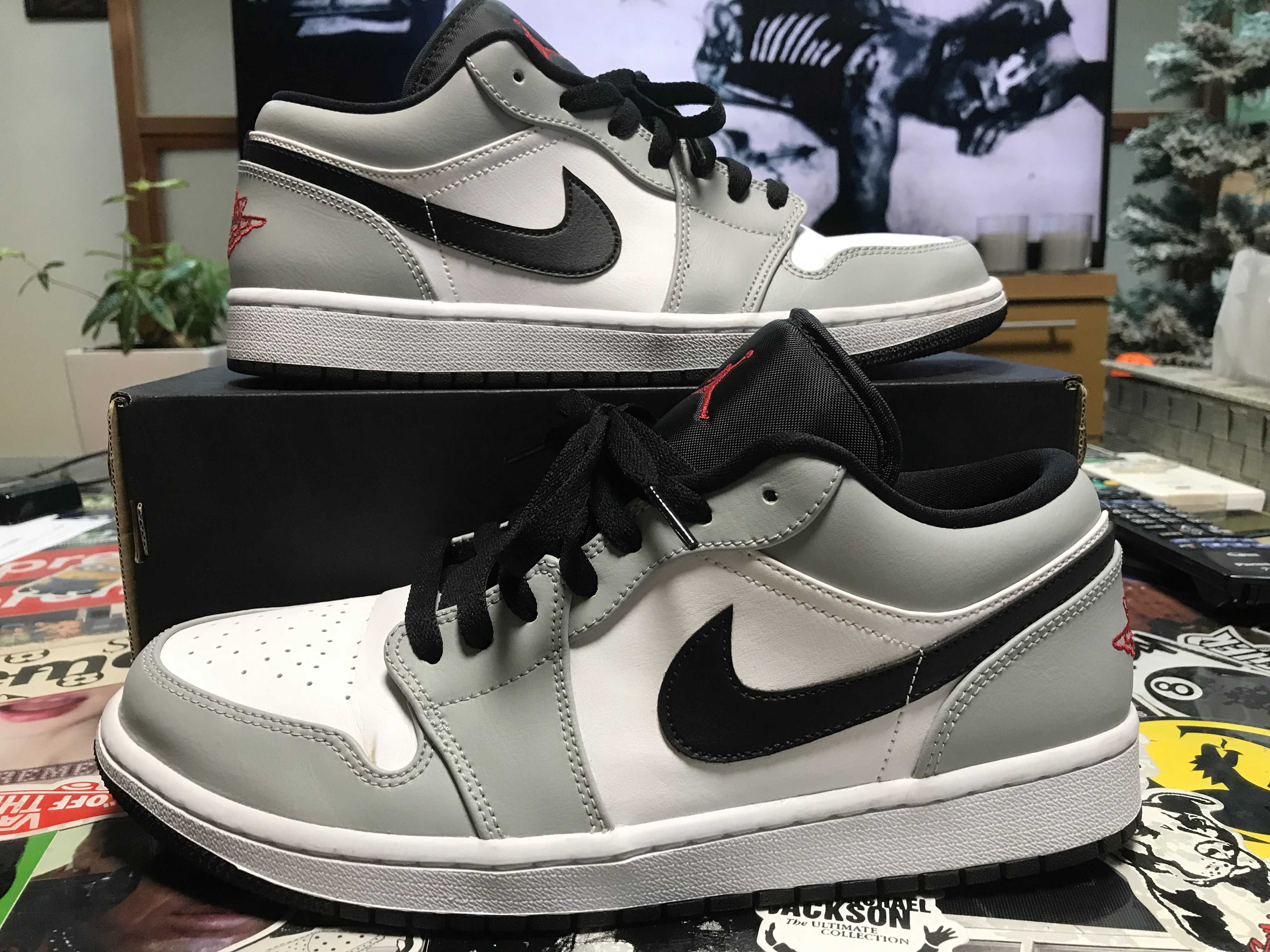 NIKE AIR JORDAN 1 LOW "LIGHT SMOKE GREY"