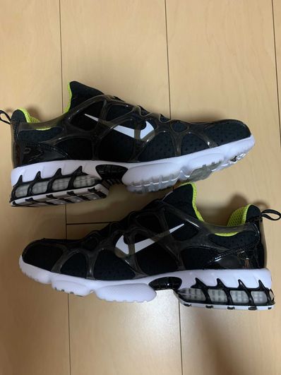 Stussy x Nike Air Zoom Kukini "Black/White/Bright Cactus"
