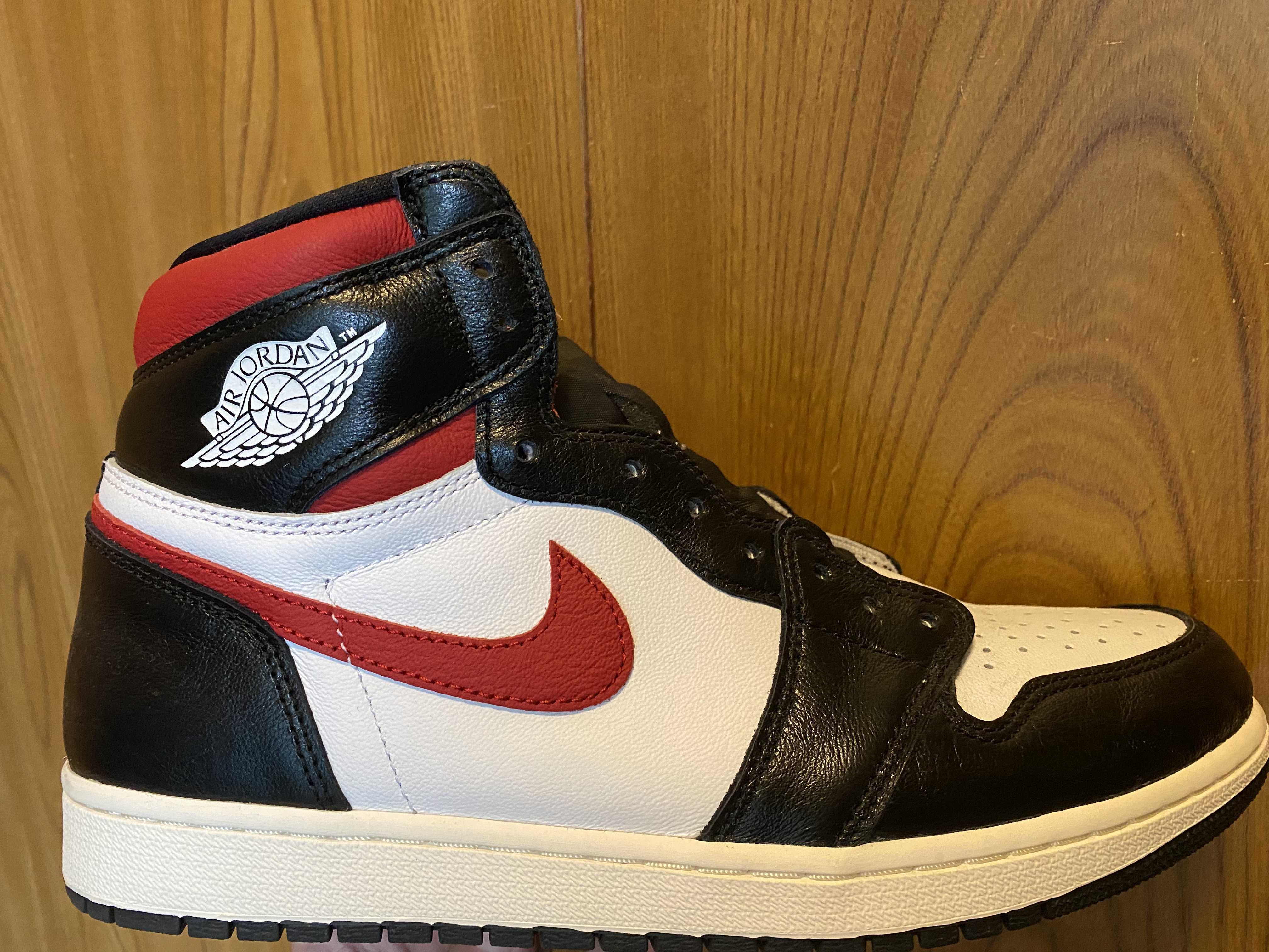 Nike Air Jordan 1 Retro High "Black/White/Sail/Gym Red"    