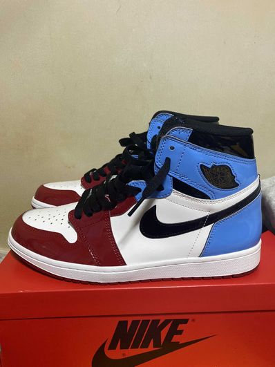 Nike Air Jordan 1 High OG "Fearless"