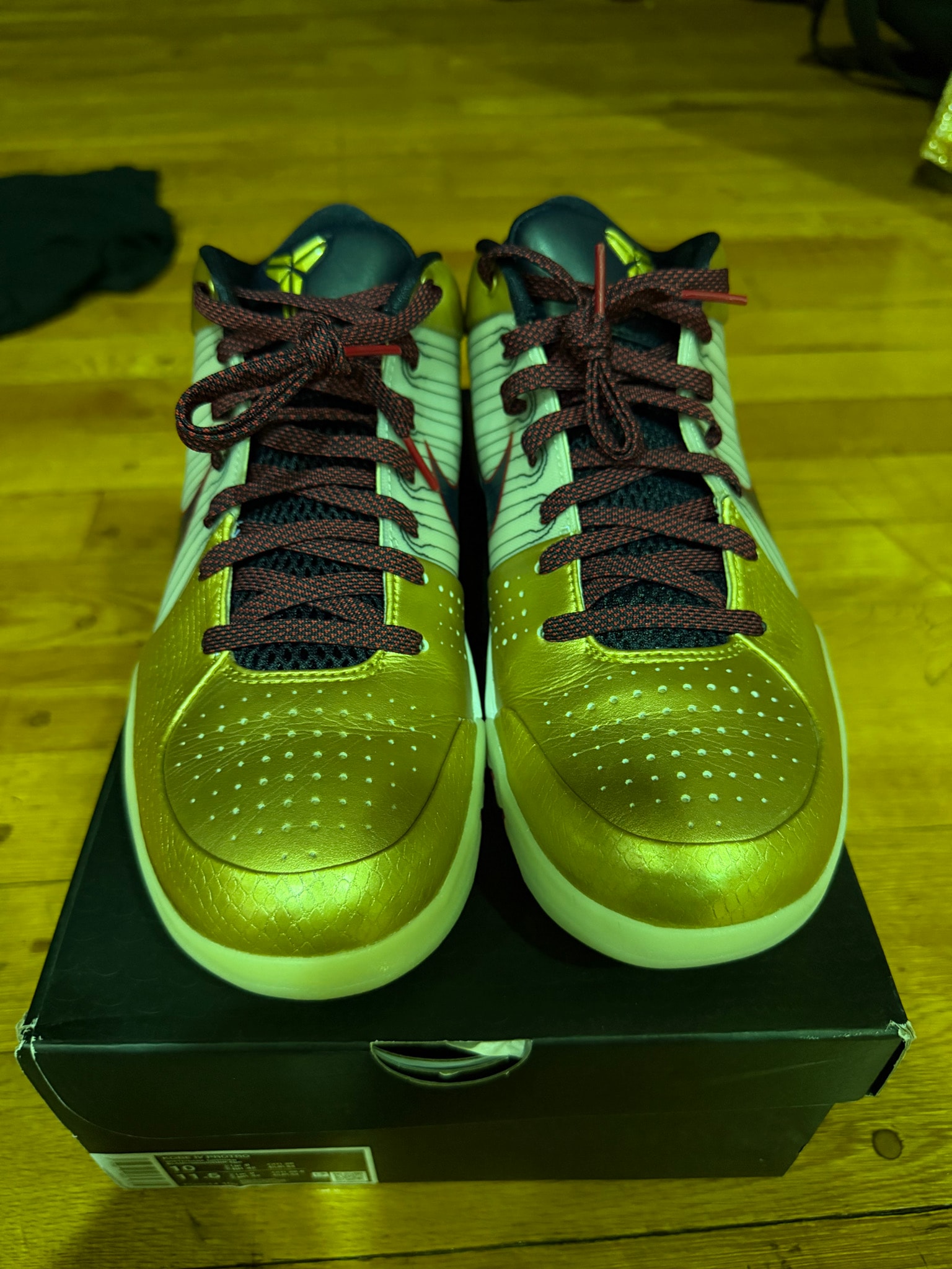 Nike Kobe 4 Protro "Metallic Gold and Dark Obsidian"