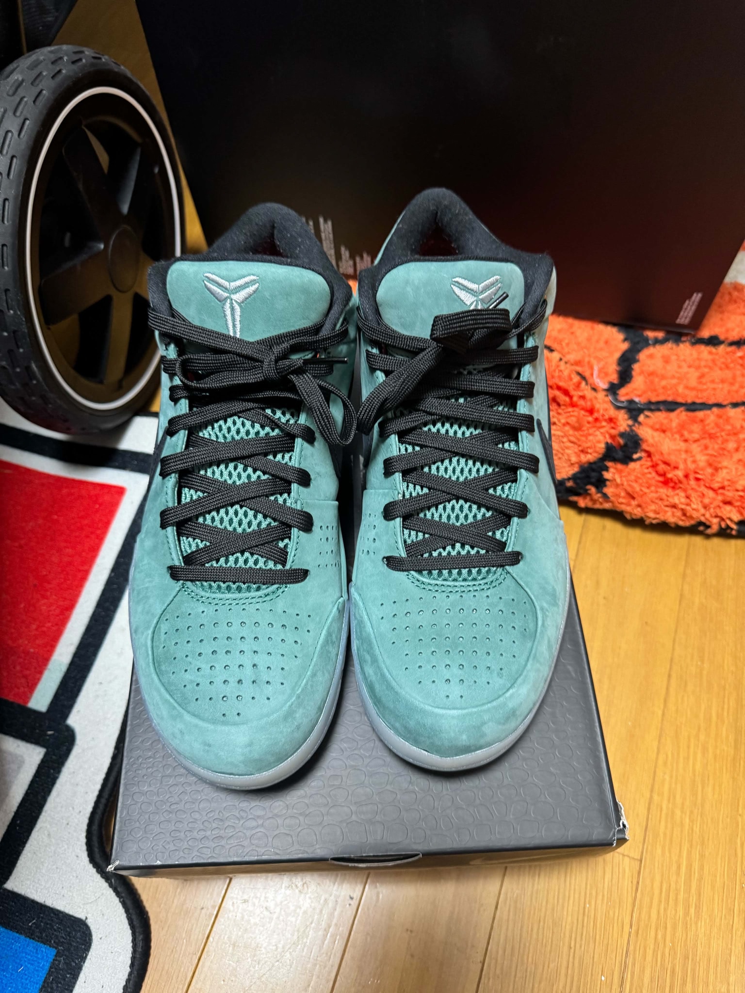 Nike Kobe 4 Protro "Girl Dad"