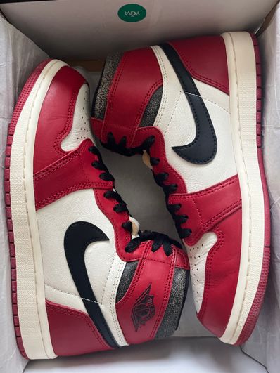 Nike Air Jordan 1 High OG "Lost & Found/Chicago"