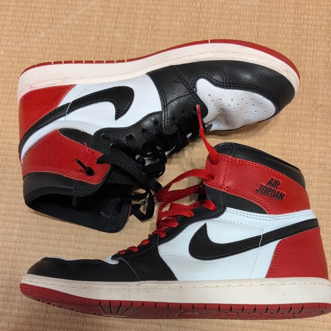 Nike Air Jordan 1 Retro High OG "Black Toe Reimagined"