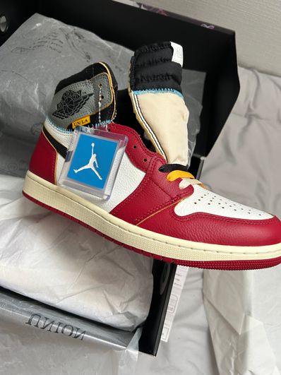 UNION × Nike Air Jordan 1 Retro High OG "Chicago/Shadow"