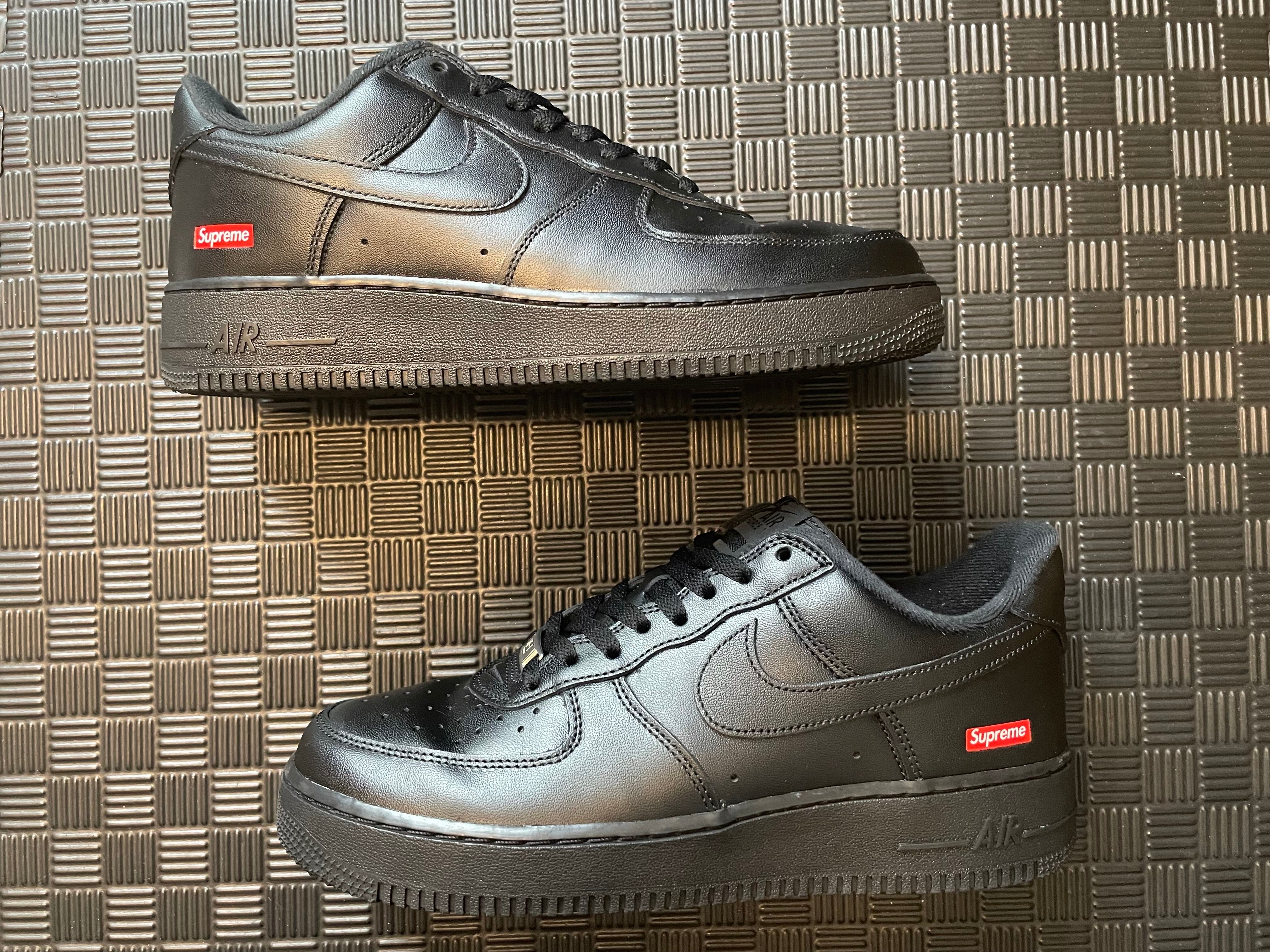 Supreme × Nike Air Force 1 Low "Black"