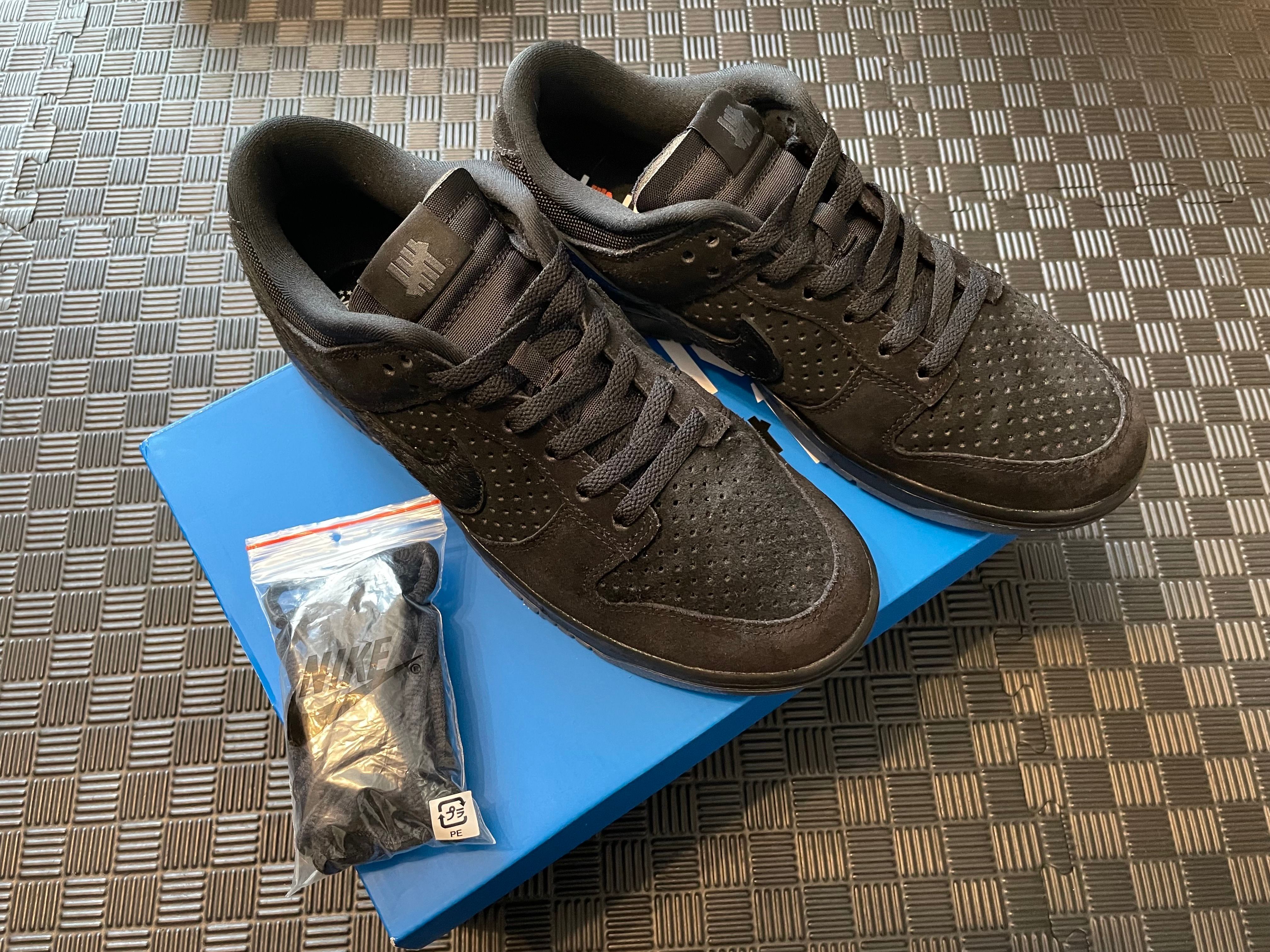 UNDEFEATED × Nike Dunk Low SP "5 ON IT"