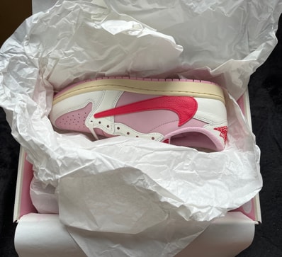 Travis Scott × Nike Air Jordan 1 Retro Low OG "Sail/Tropical Pink"