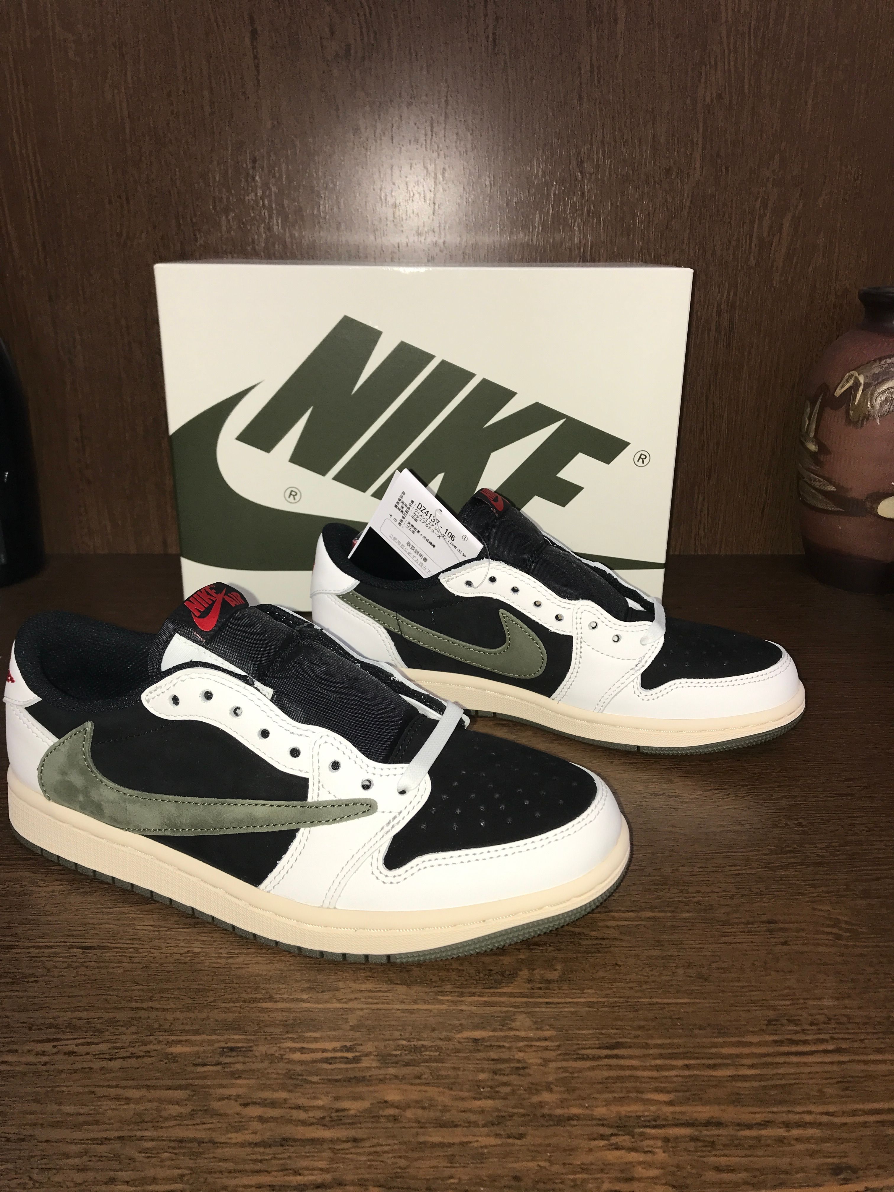 Travis Scott × Nike Women's Air Jordan 1 Low OG "Medium Olive"