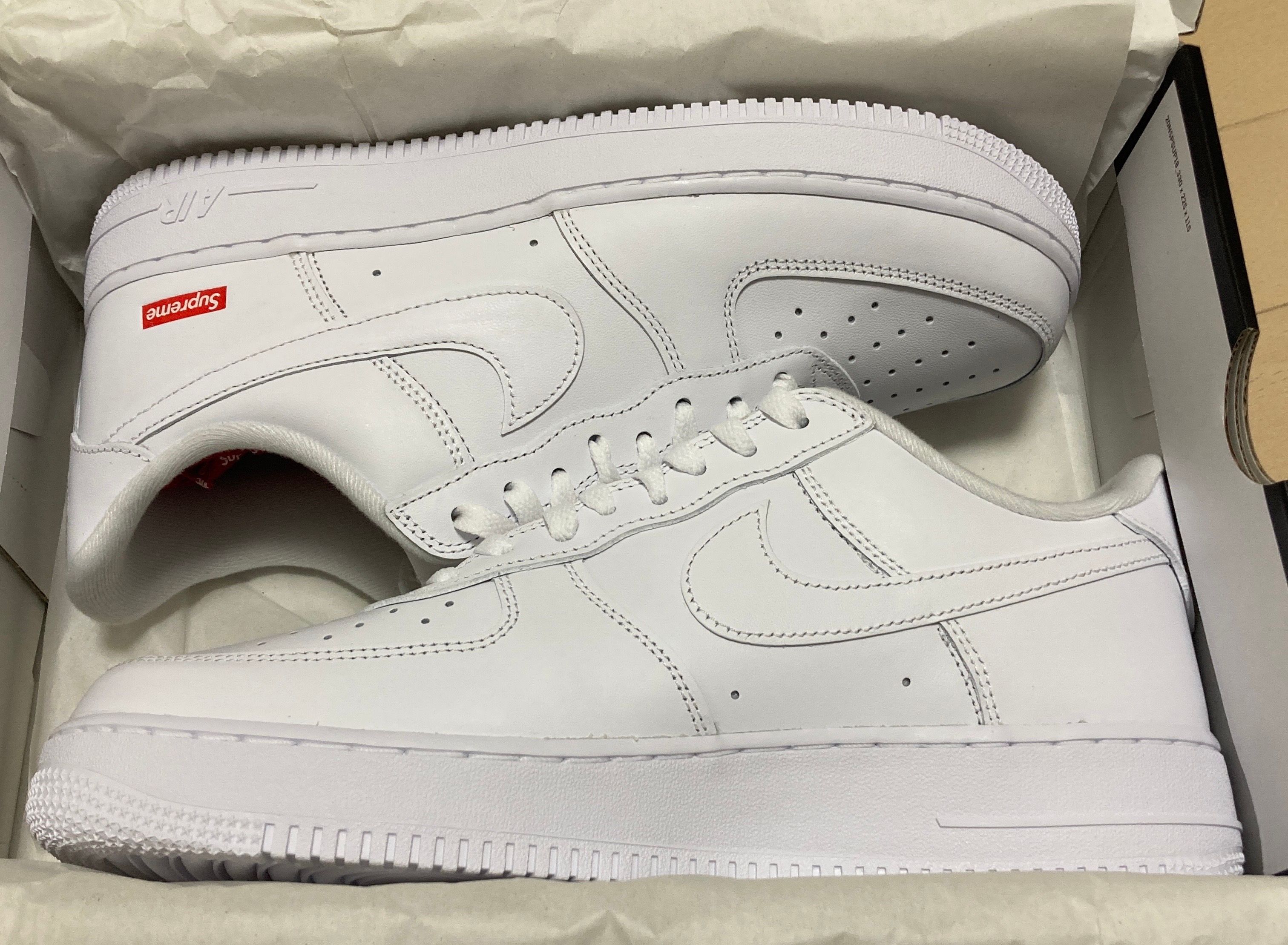 Supreme × Nike Air Force 1 Low "White"