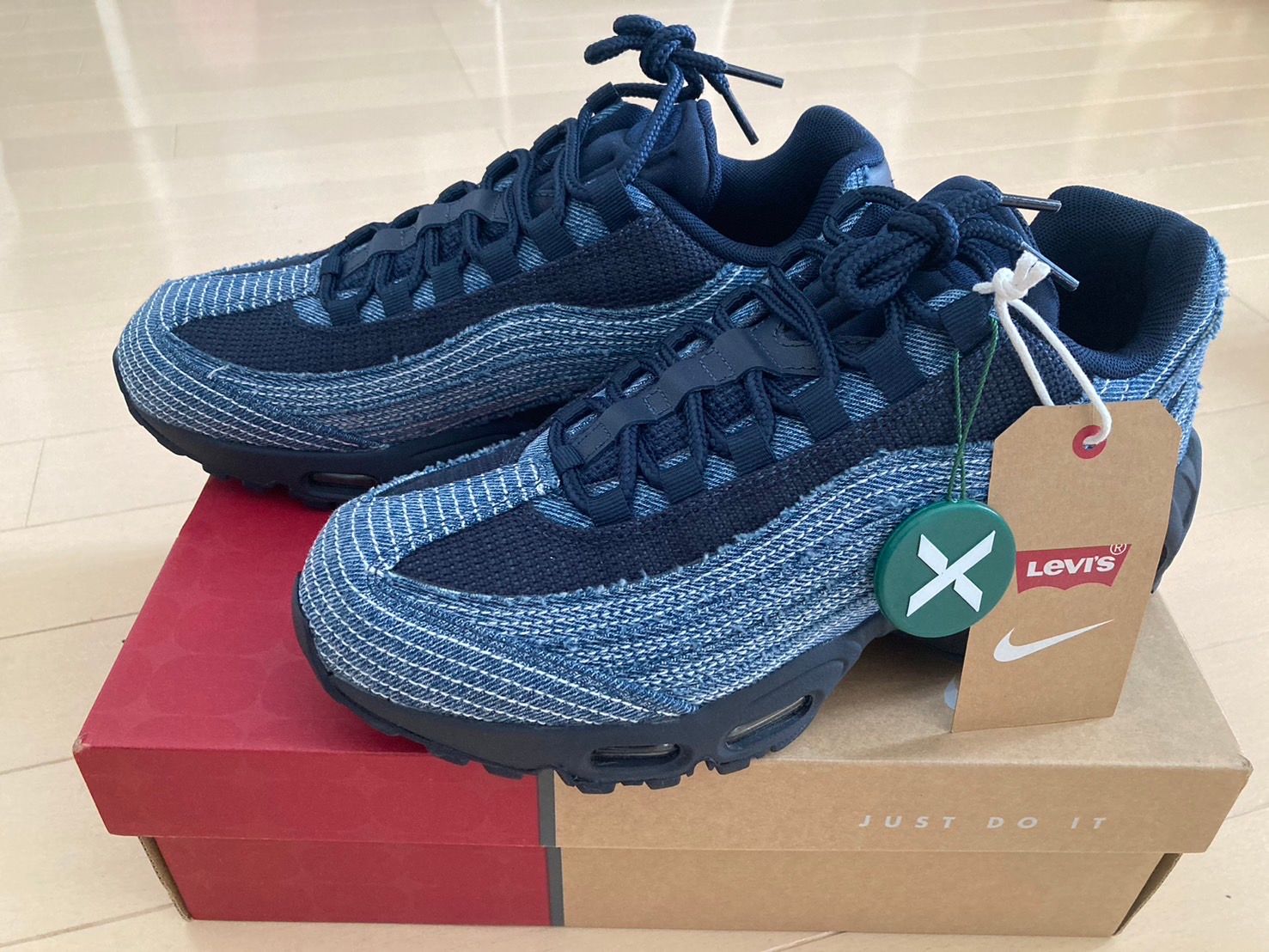 Levi's × Nike Air Max 95 OG "Denim Blue"
