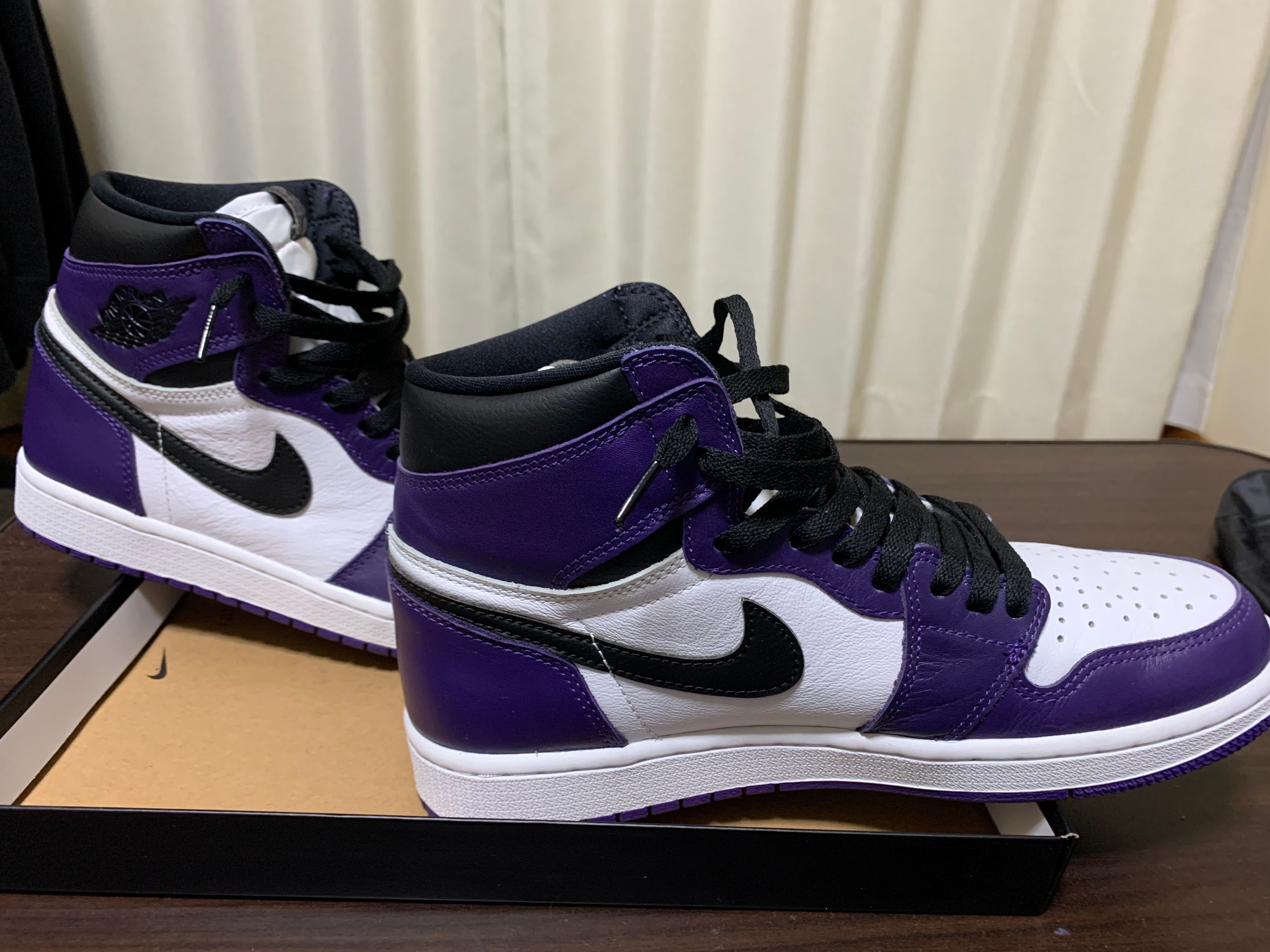 Nike Air Jordan 1 Retro High OG "Court Purple White/Black" (2020)