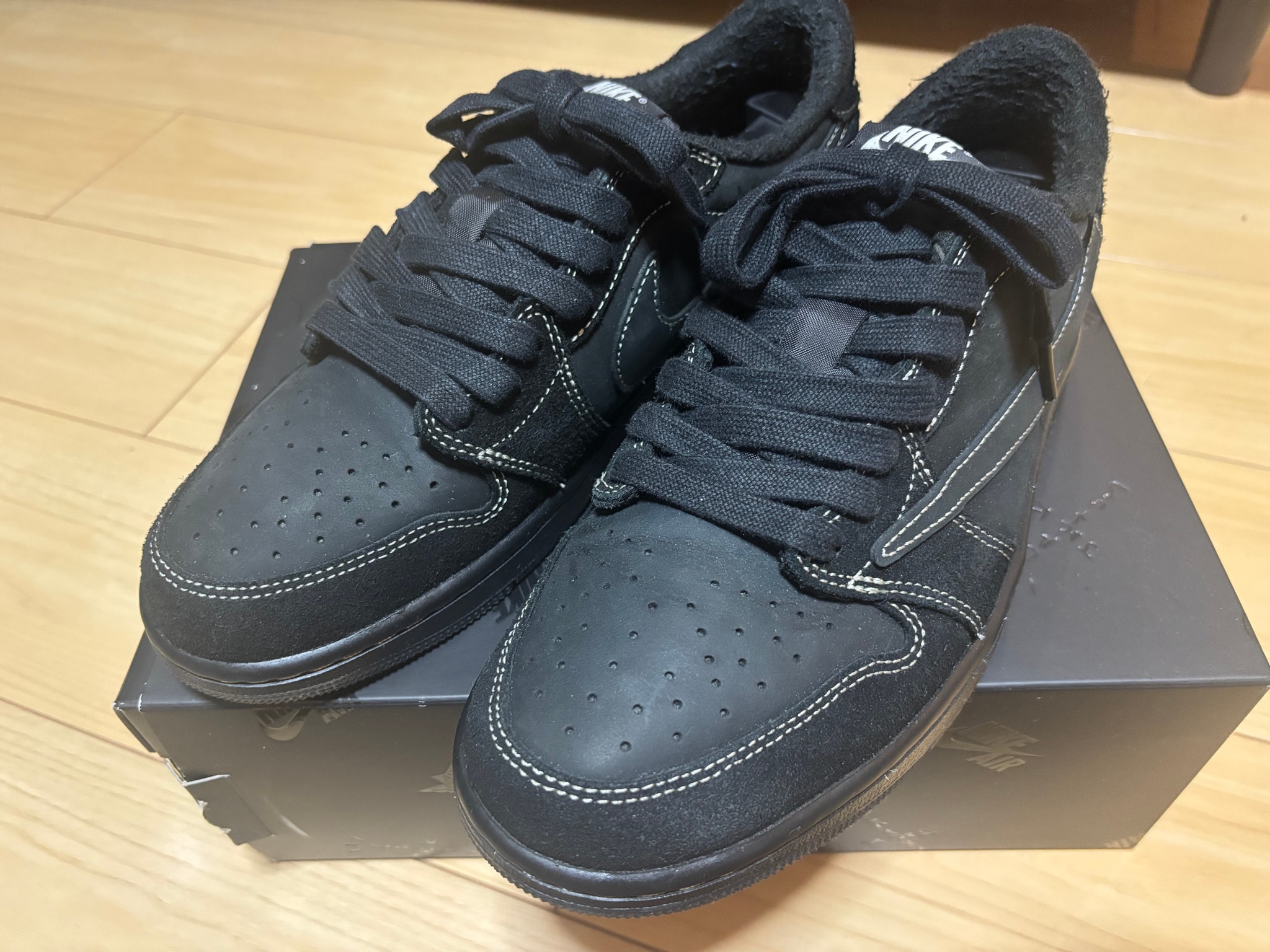 Travis Scott × Nike Air Jordan 1 Low OG SP "Black Phantom"