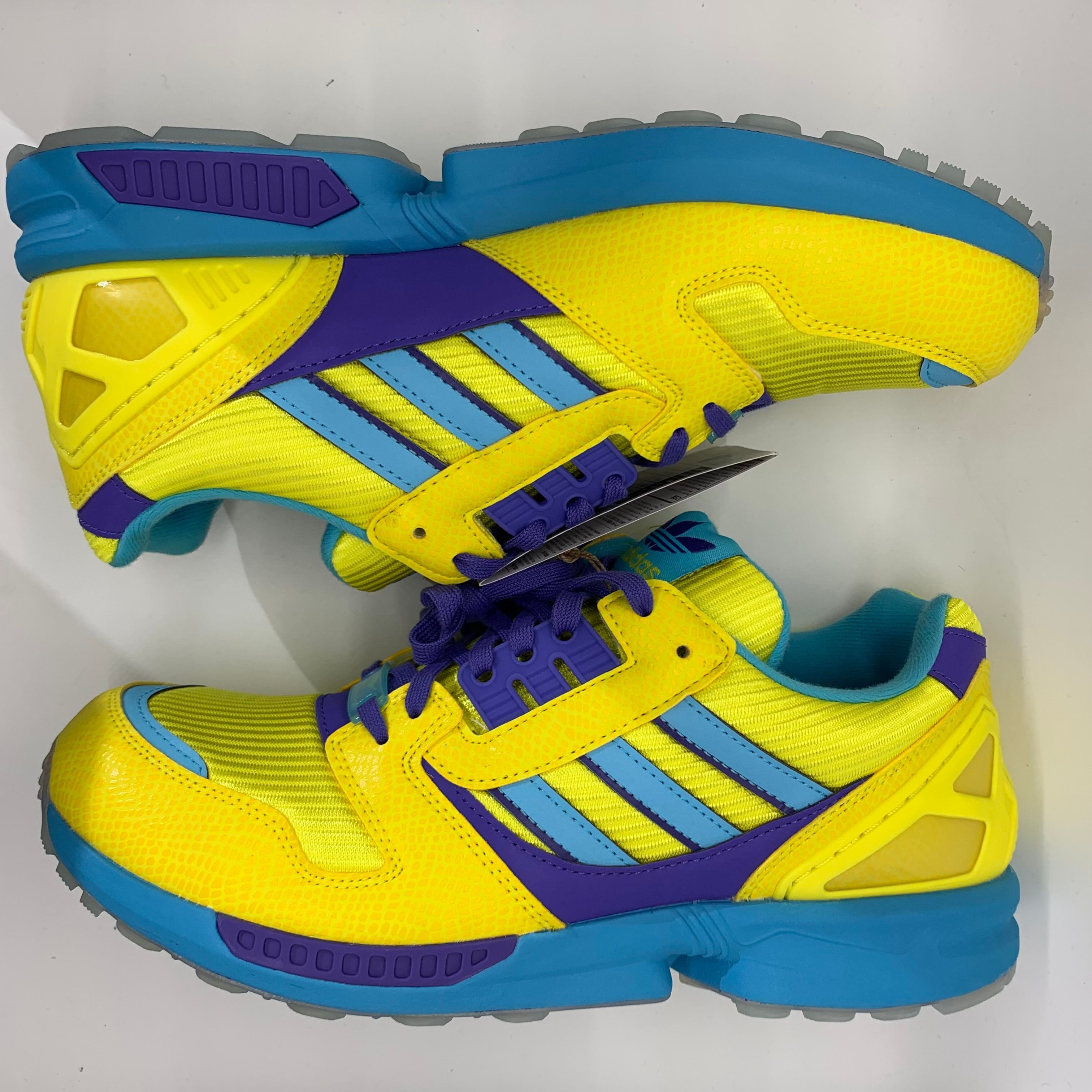 atmos × adidas ZX 8000 "Ura"