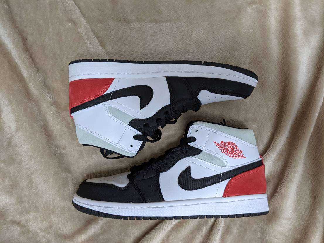 Nike Air Jordan 1 Mid SE "Black/Red/White"