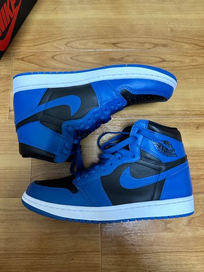 Nike Air Jordan 1 Retro High OG "Dark Marina Blue"