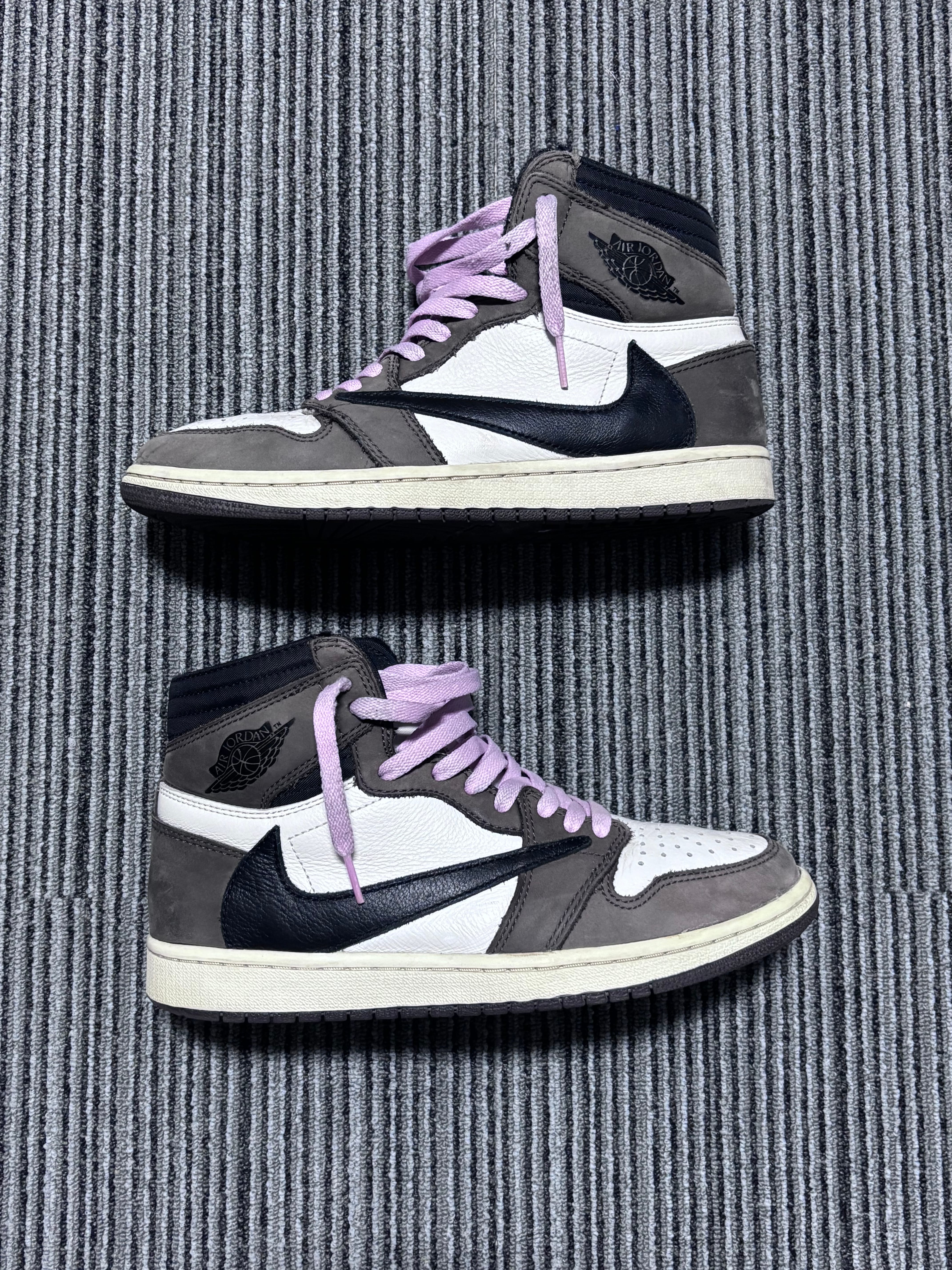 Travis Scott × Nike Air Jordan 1 Retro High OG TS SP "Sail/Dark Mocha"