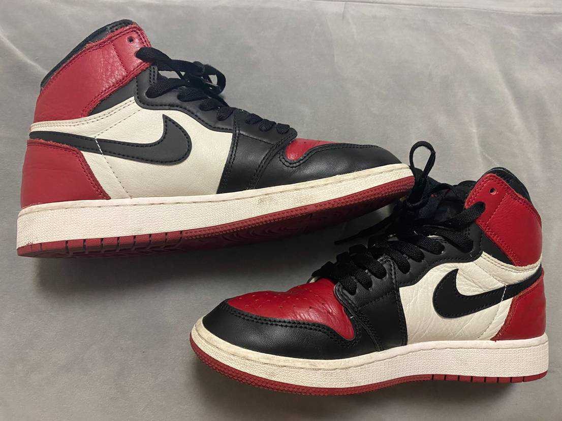 Nike GS Air Jordan 1 Retro High "Bred Toe"