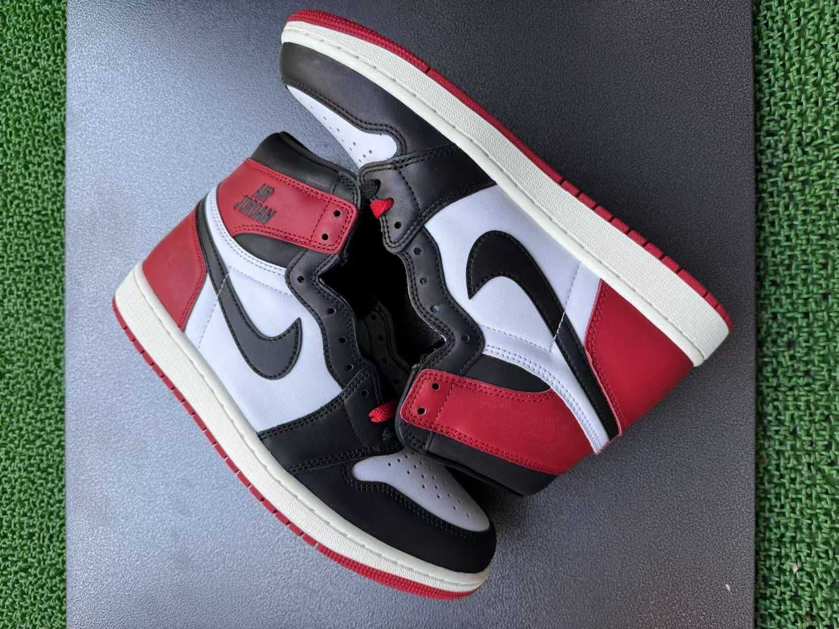 Nike Air Jordan 1 Retro High OG "Black Toe Reimagined"