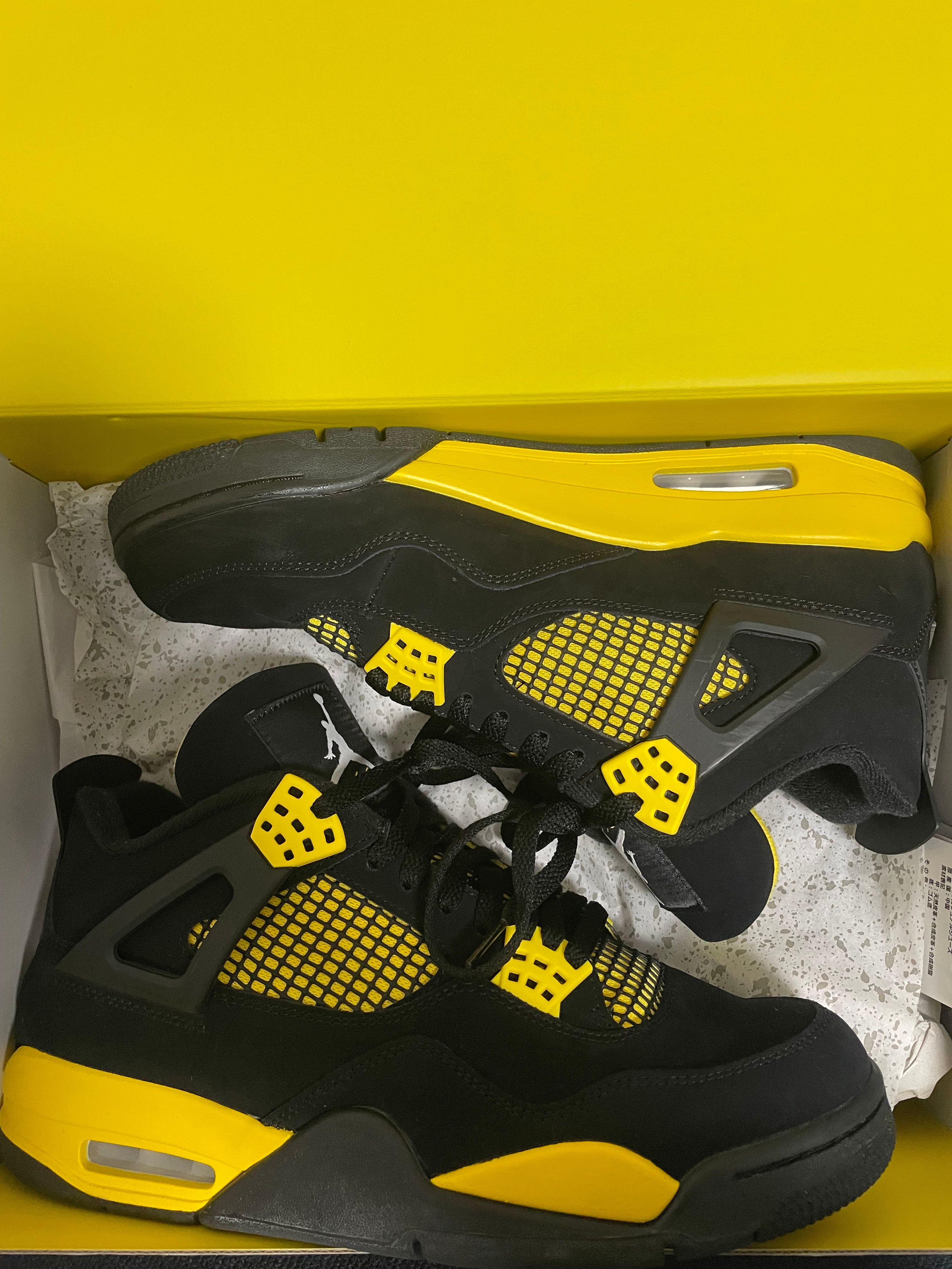 Nike Air Jordan 4 Retro "Thunder"(2023)