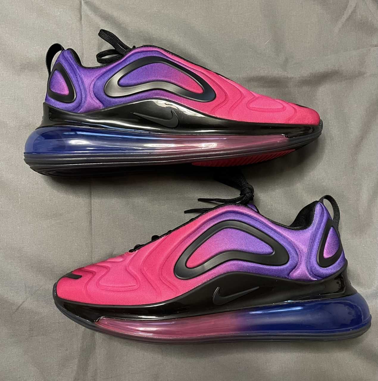 Nike Women's Air Max 720 "Sunset"