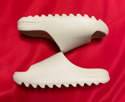 adidas YEEZY Slide "Bone" (FZ5897)