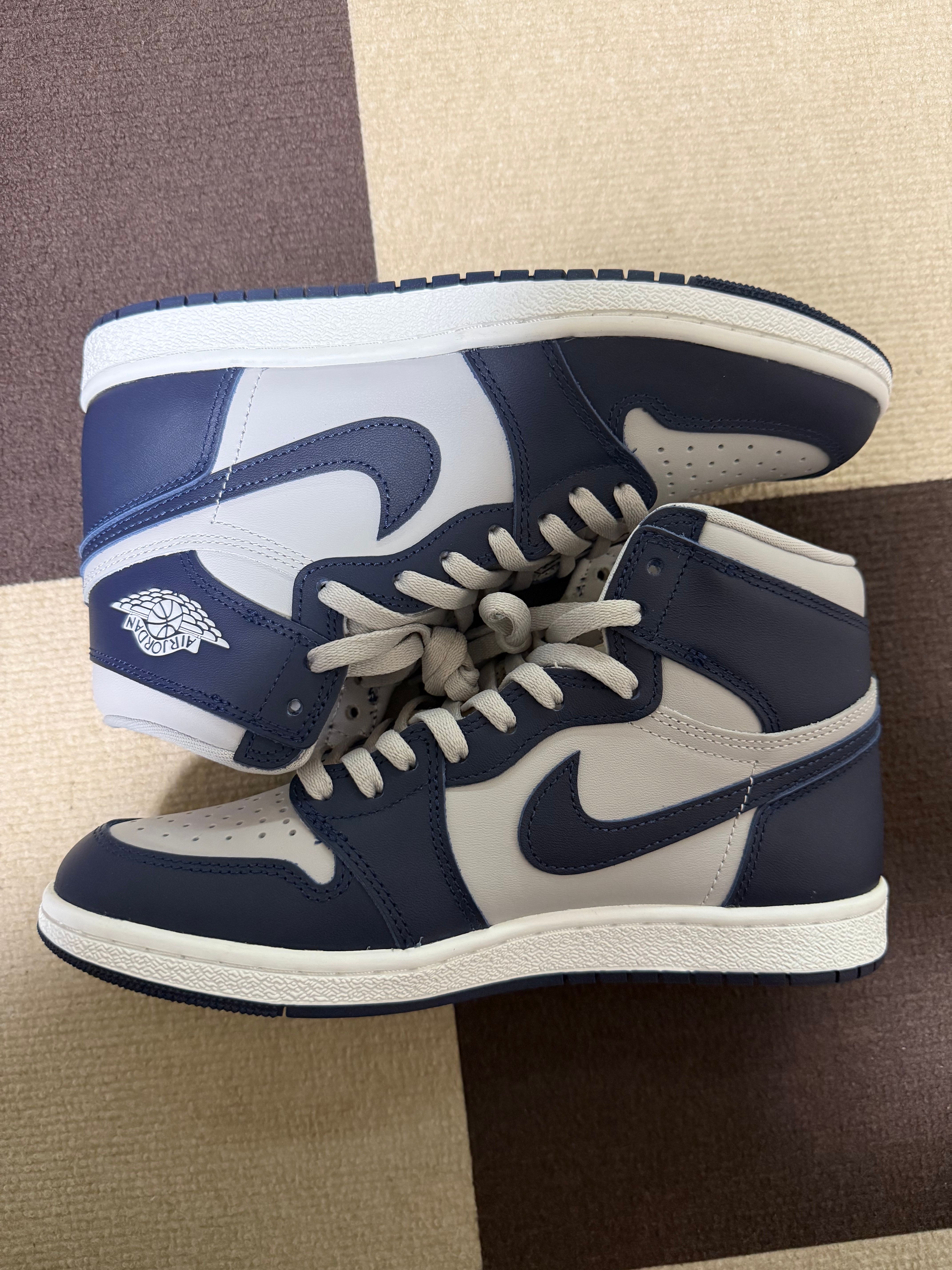Nike Air Jordan 1 High 85 "Georgetown"