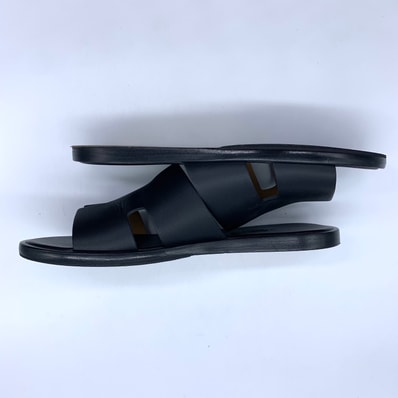 Hermes Izmir Sandal "Noir"
