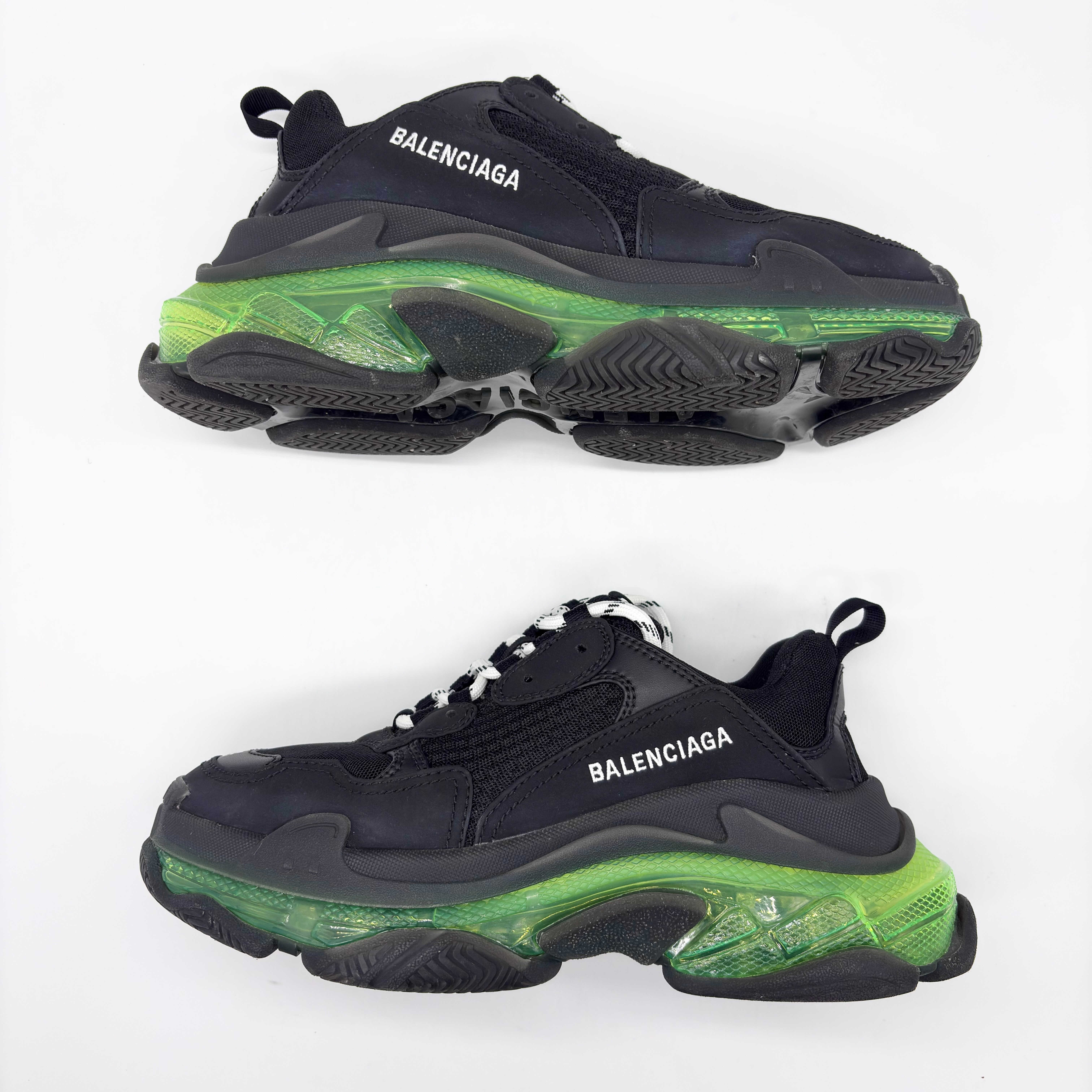 バレンシアガ トリプルS (BALENCIAGA Triple S) の新作・中古通販