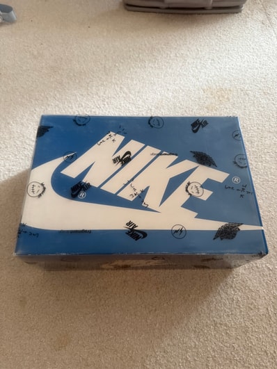 Travis Scott × fragment design × Nike Air Jordan 1 Retro High OG SP "Military Blue"