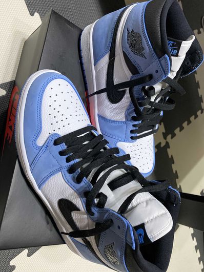 Nike Air Jordan 1 High OG "University Blue"