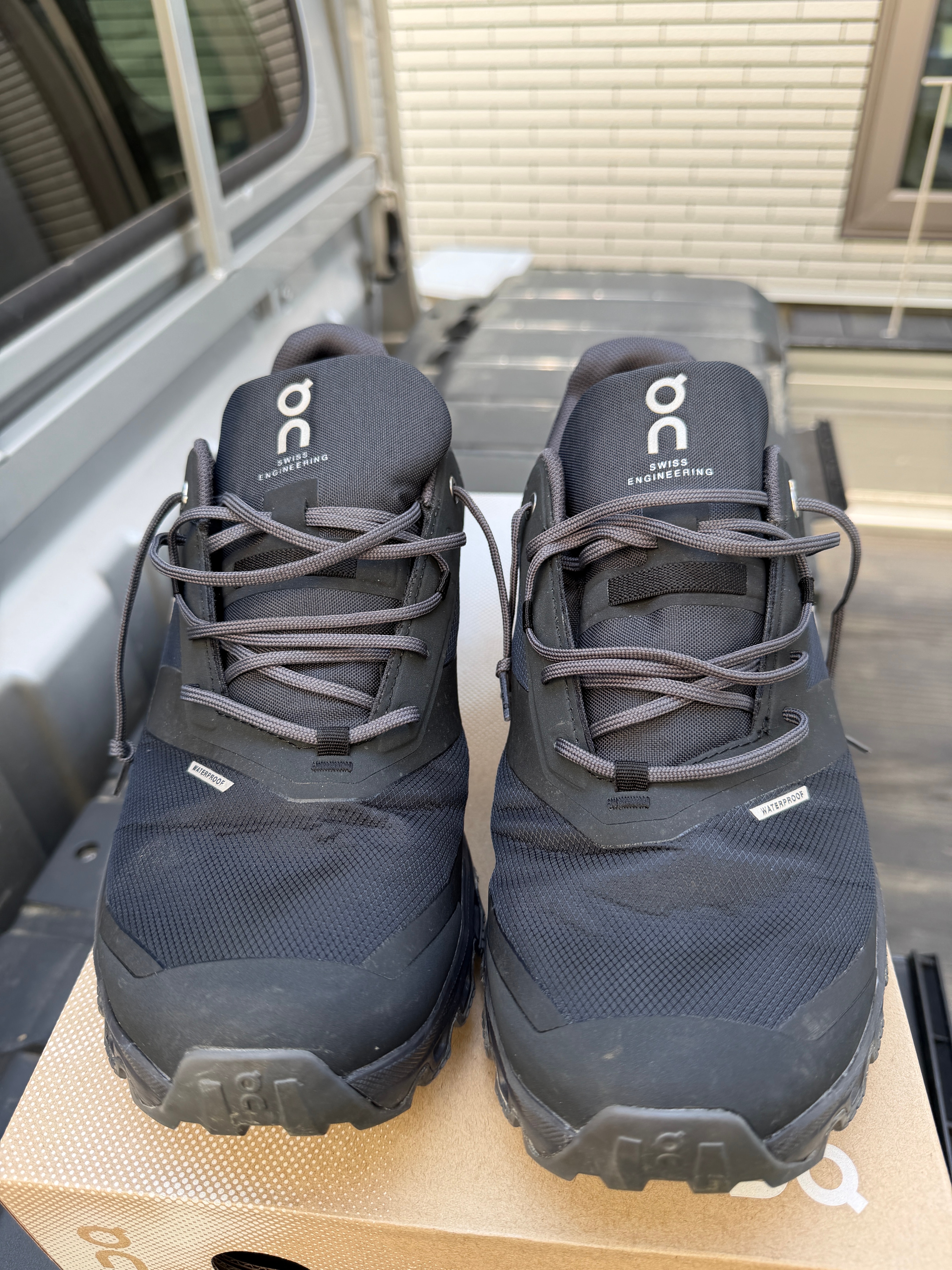 On Cloudventure Waterproof "Black"