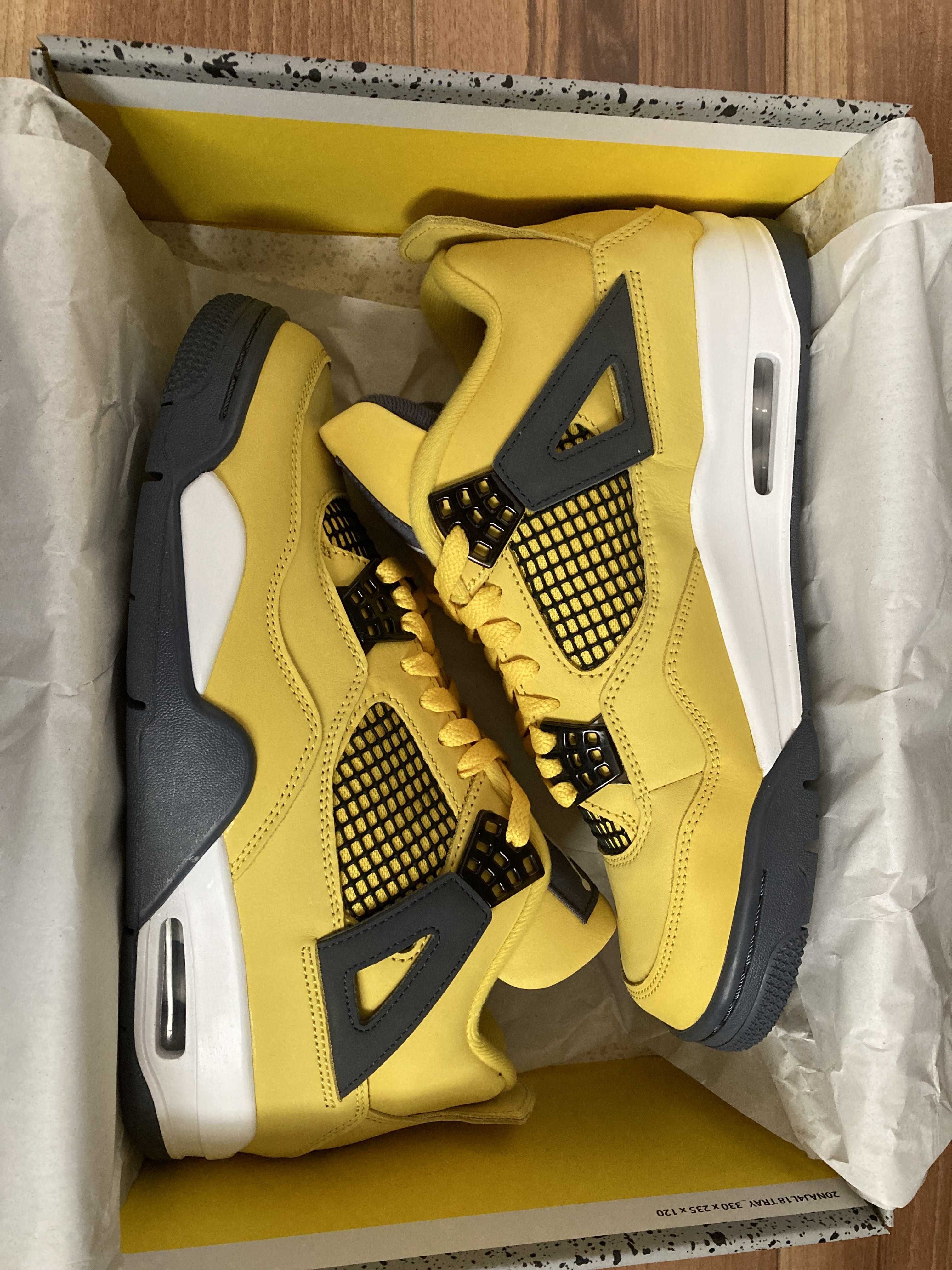 Nike Air Jordan 4 "Tour Yellow"