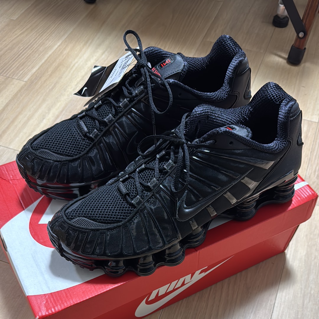 Nike Shox TL "Black/Metallic Hematite/Max Orange/Black"