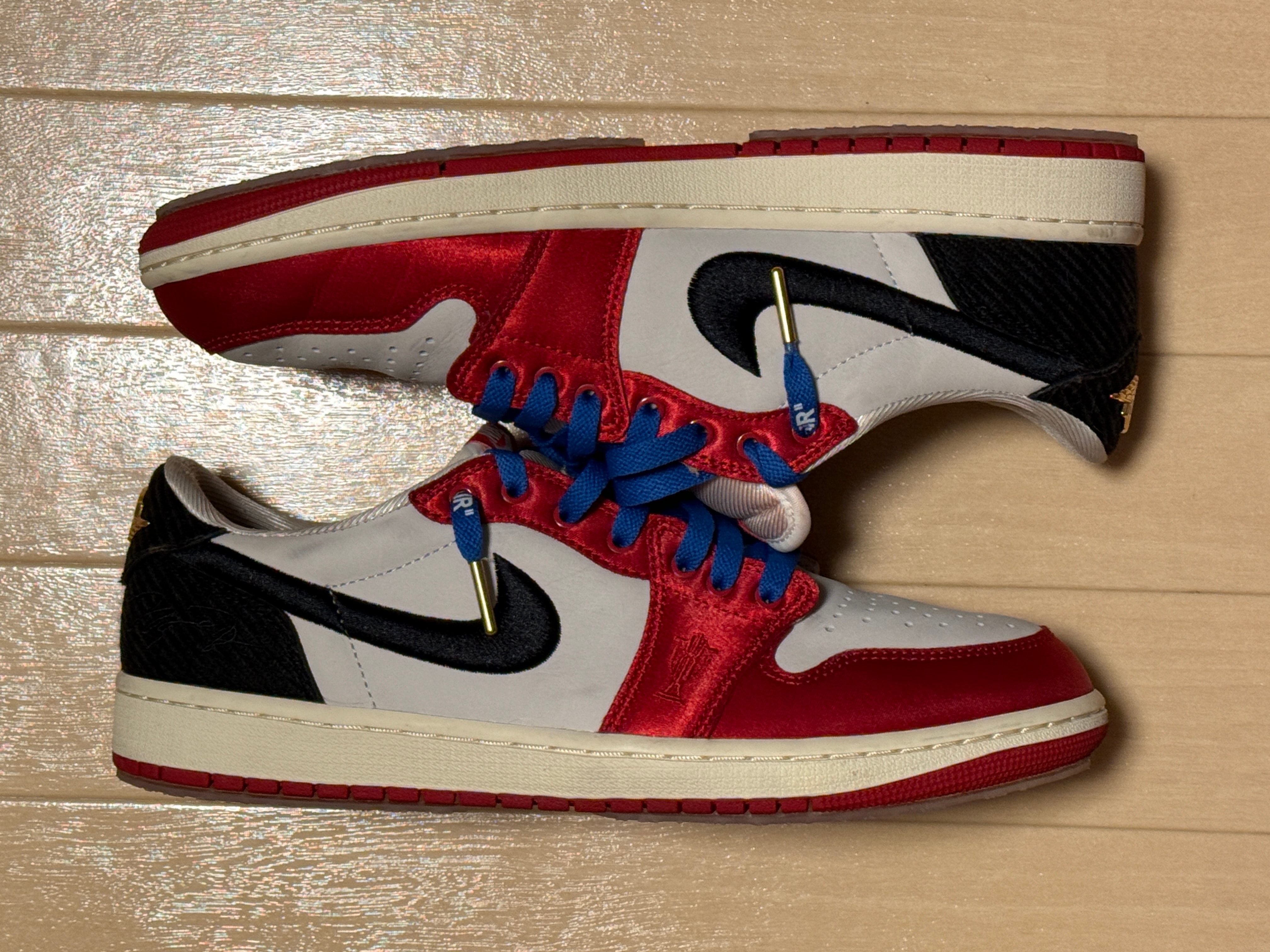 Trophy Room × Nike Air Jordan 1 Low OG "Sail and Varsity Red"