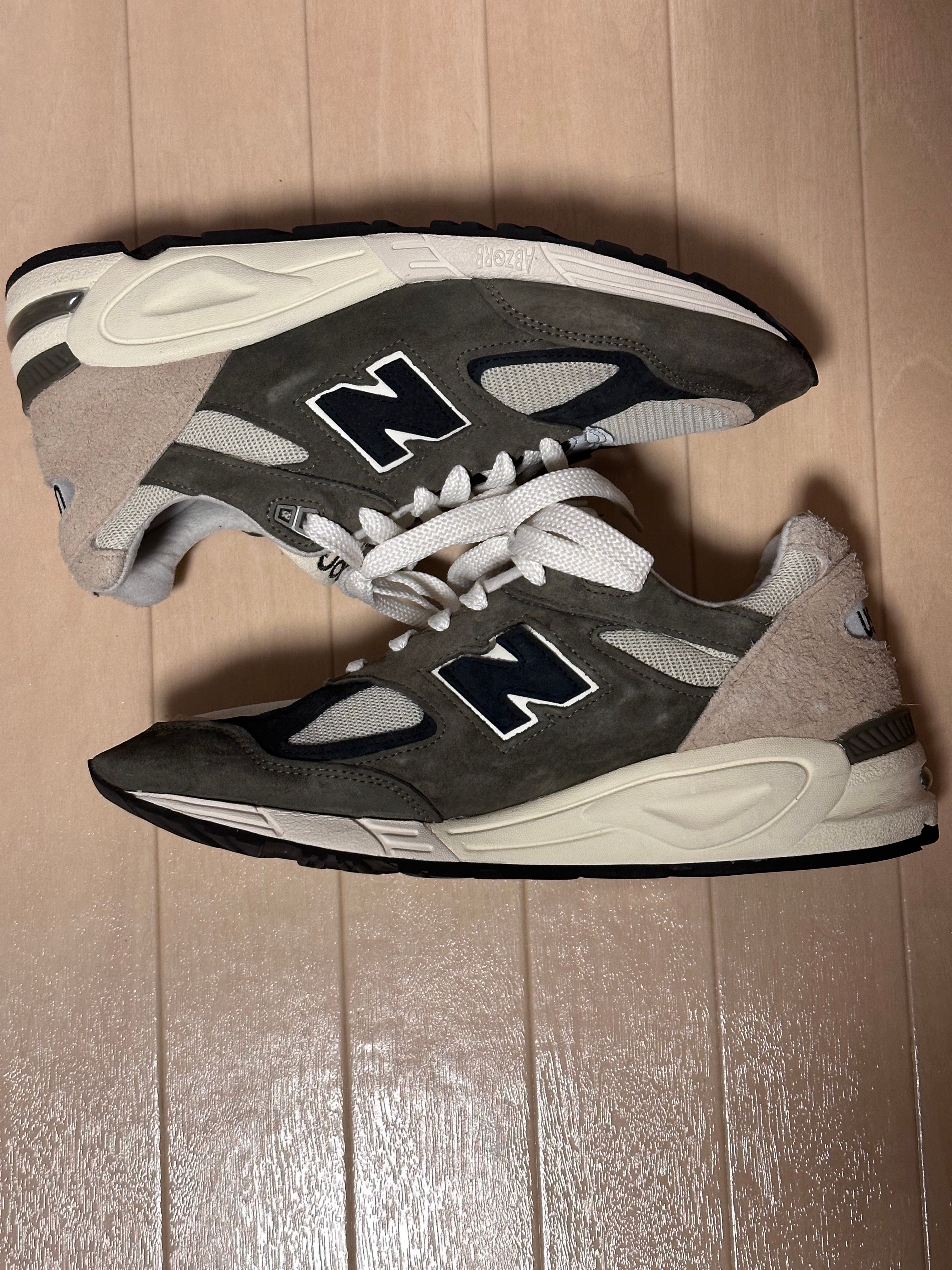 New Balance 990V2 "Olive Suede"