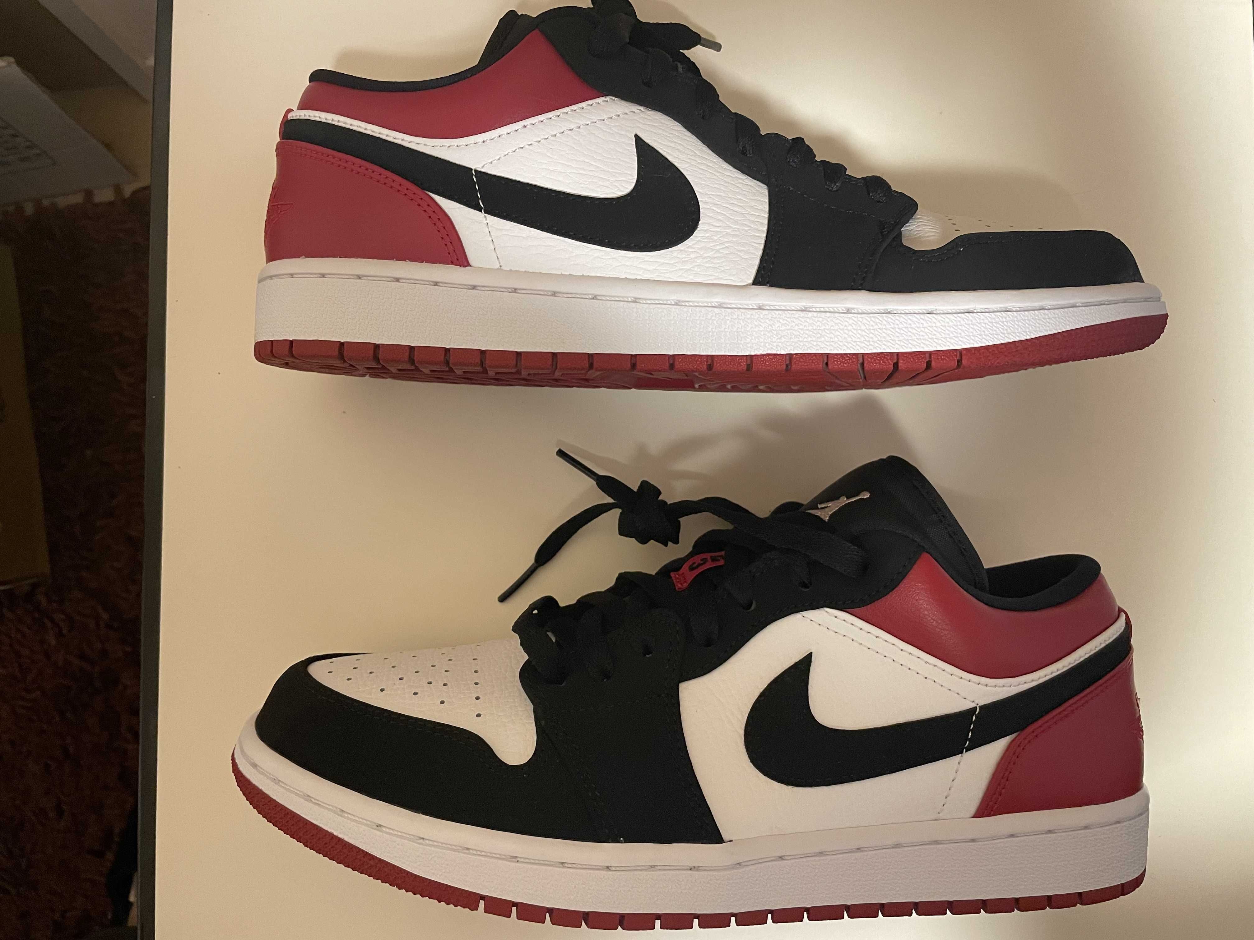 Nike Air Jordan 1 Low "Black Toe"