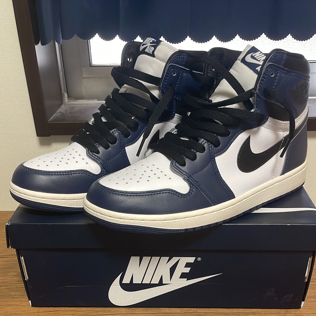 Nike Air Jordan 1 Retro High OG "Midnight Navy"