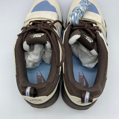 Travis Scott × Nike Zoom Field Jaxx "Pale Ivory and Leche Blue"