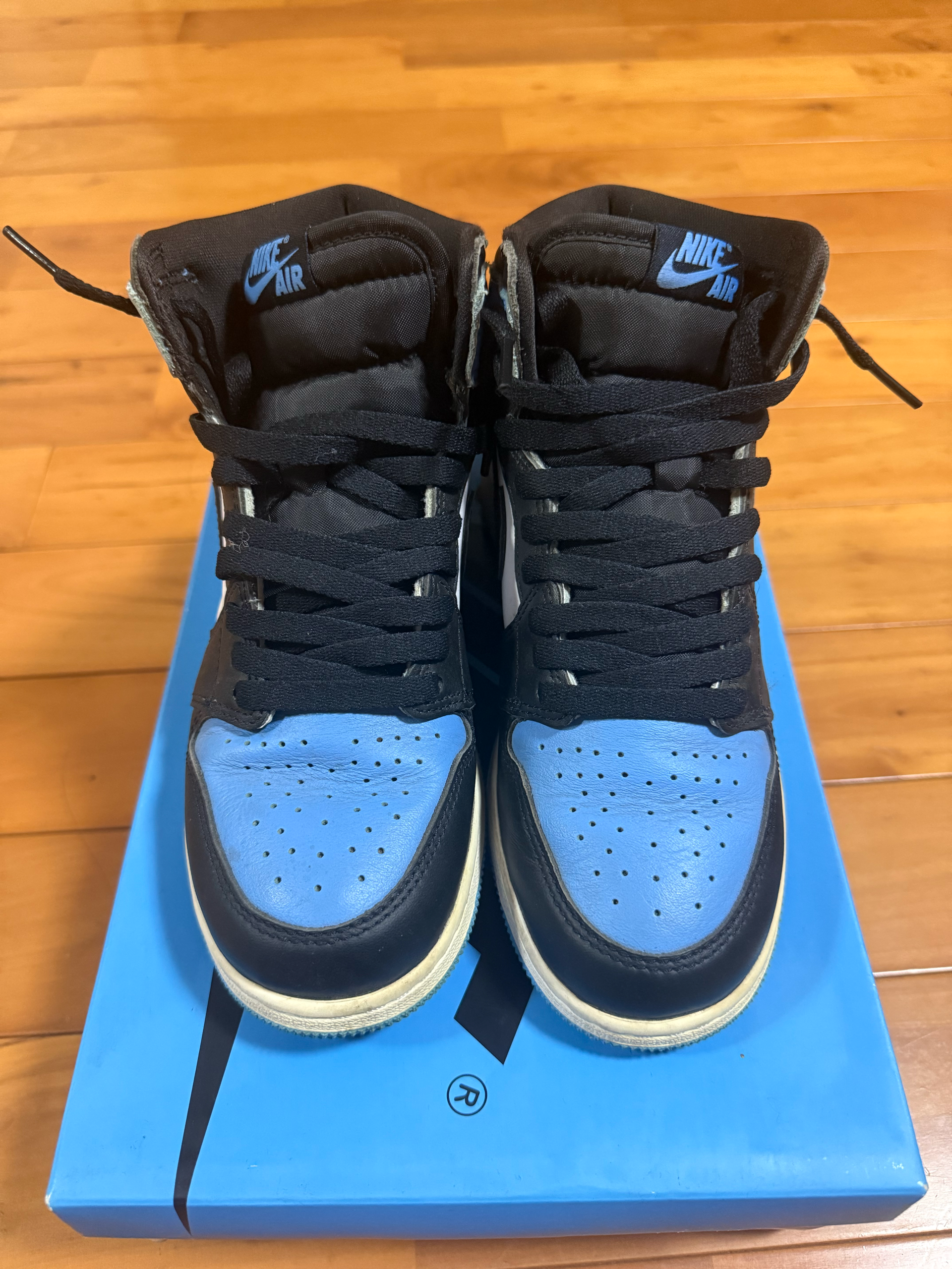 Nike Air Jordan 1 Retro High OG "University Blue/UNC Toe"
