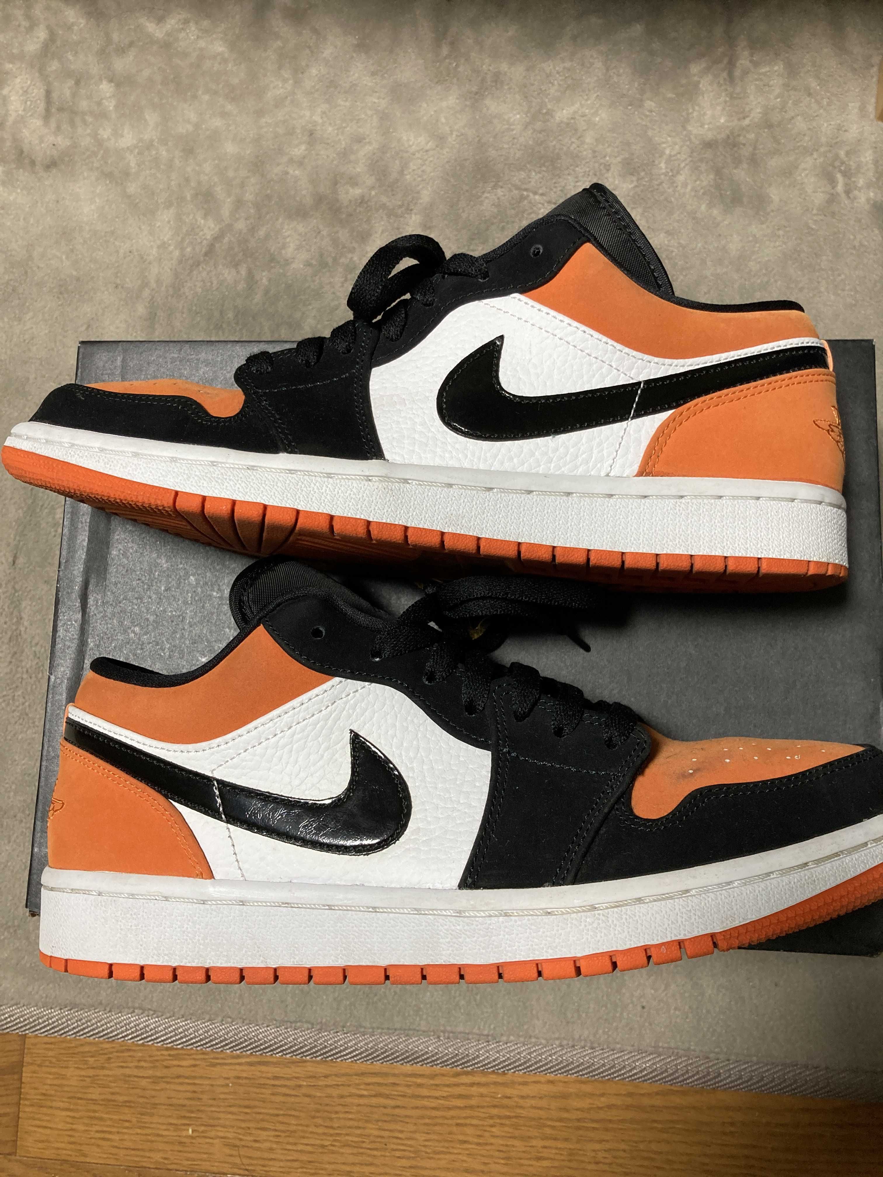 Nike Air Jordan 1 Low "Shattered Backboard"