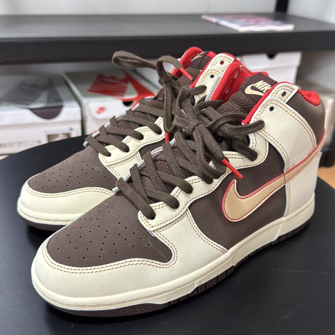Nike Dunk High Retro SE "Baroque Brown/Coconut Milk/Mystic Red/Sesame"