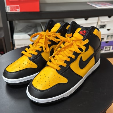 Nike Dunk High "University Gold and Black"
