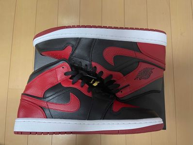 Nike Air Jordan 1 Mid "Bred"