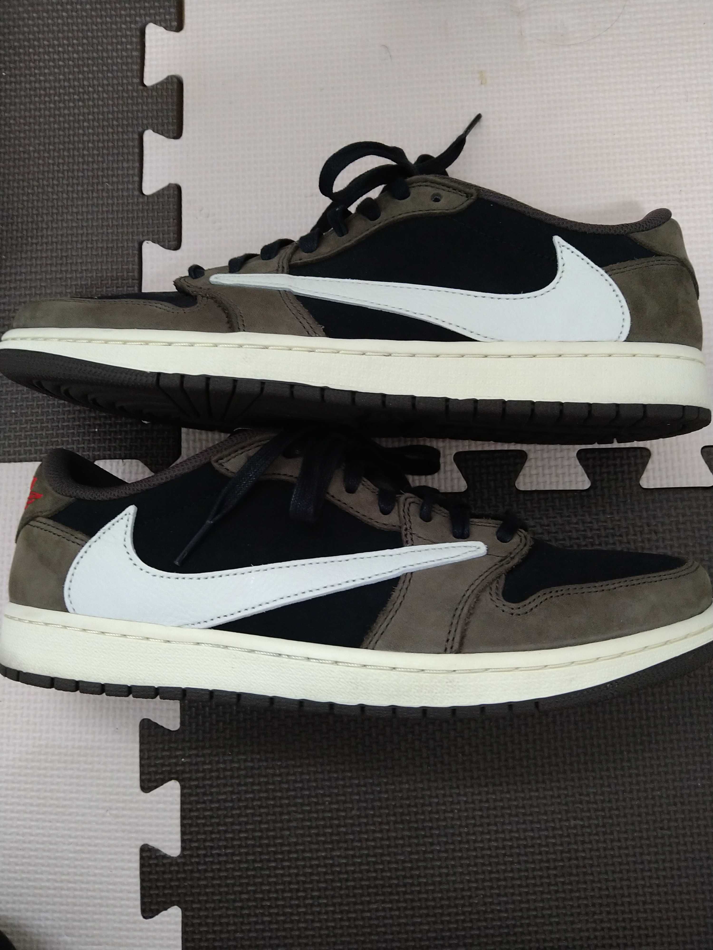 Travis Scott × Nike Air Jordan 1 Low OG SP-T  "Black/Dark Mocha"
