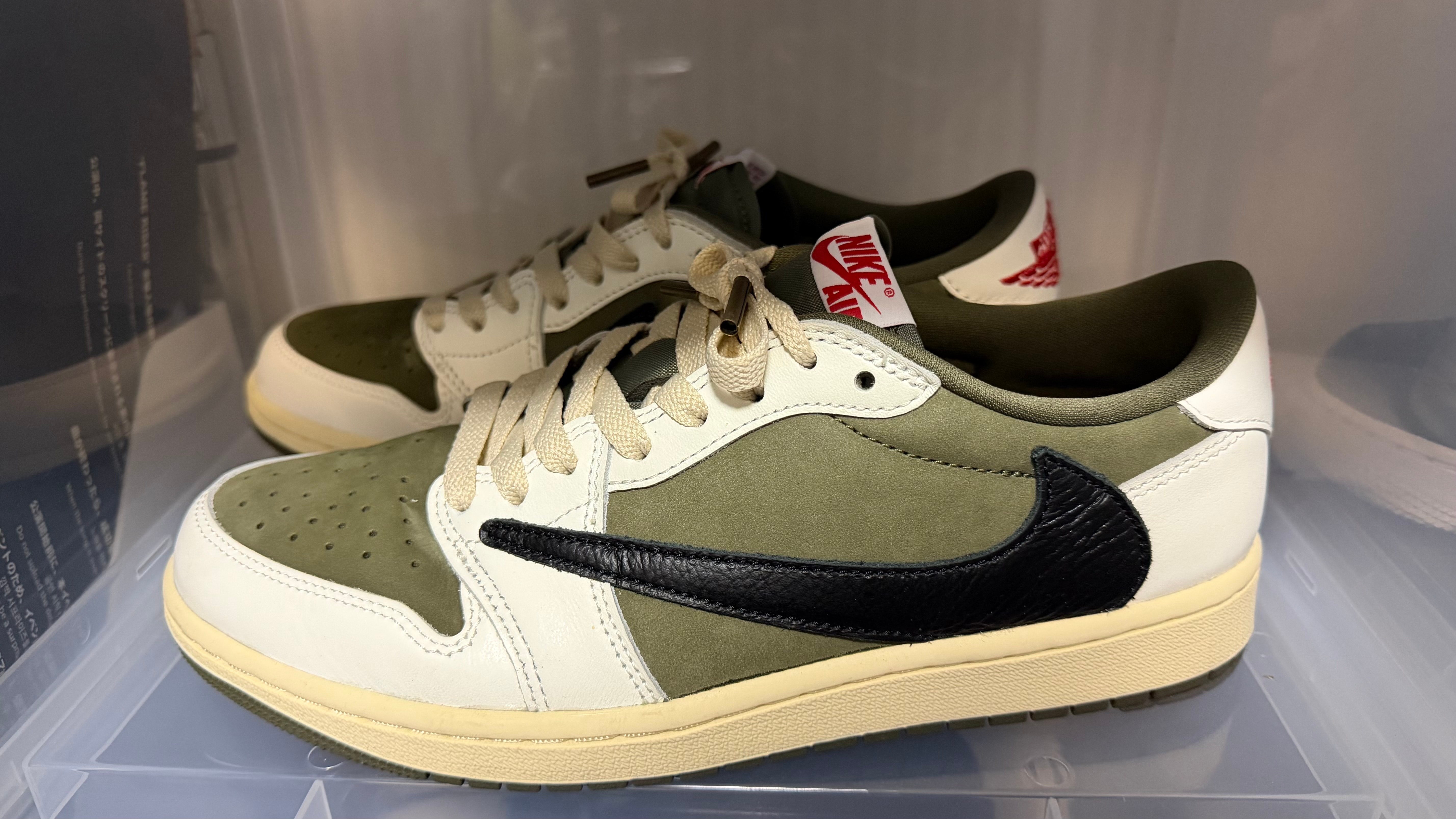 Travis Scott × Nike Air Jordan 1 Low OG SP "Reverse Olive"