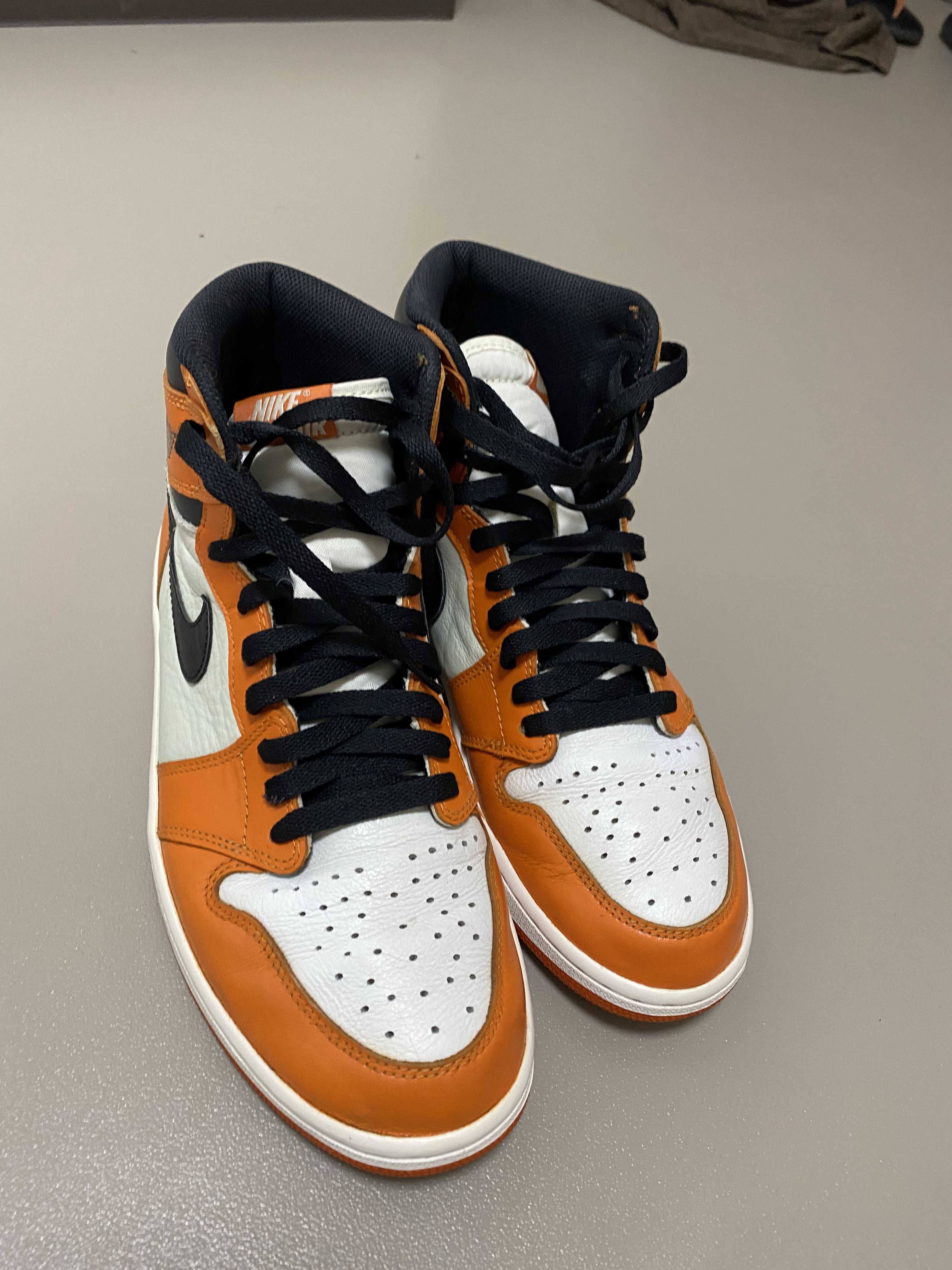 Nike Air Jordan 1 Retro High "Reverse Shattered Backboard"